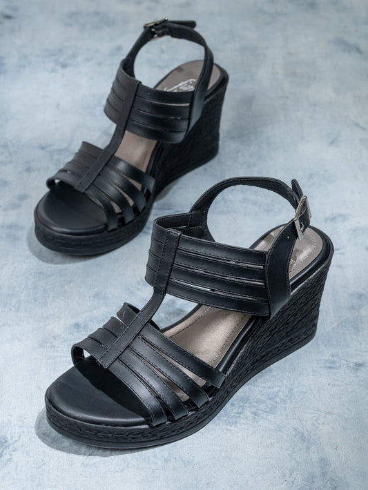 Women Black Strappy Wedge Heels With Buckle Details