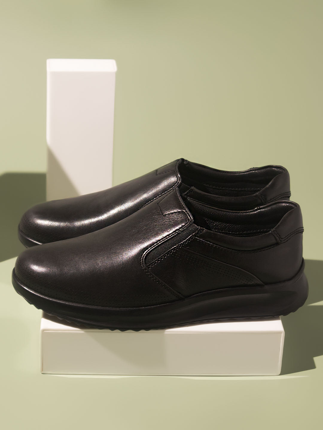 Atesber Black Casual Slip-on For Men