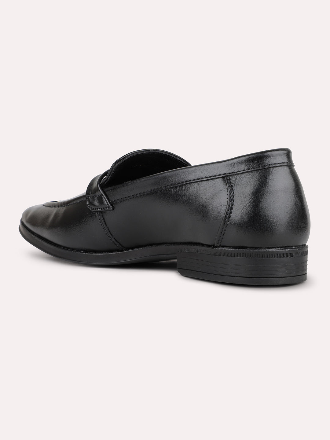 Mens Black Solid Pointed Toe Casual Loafers