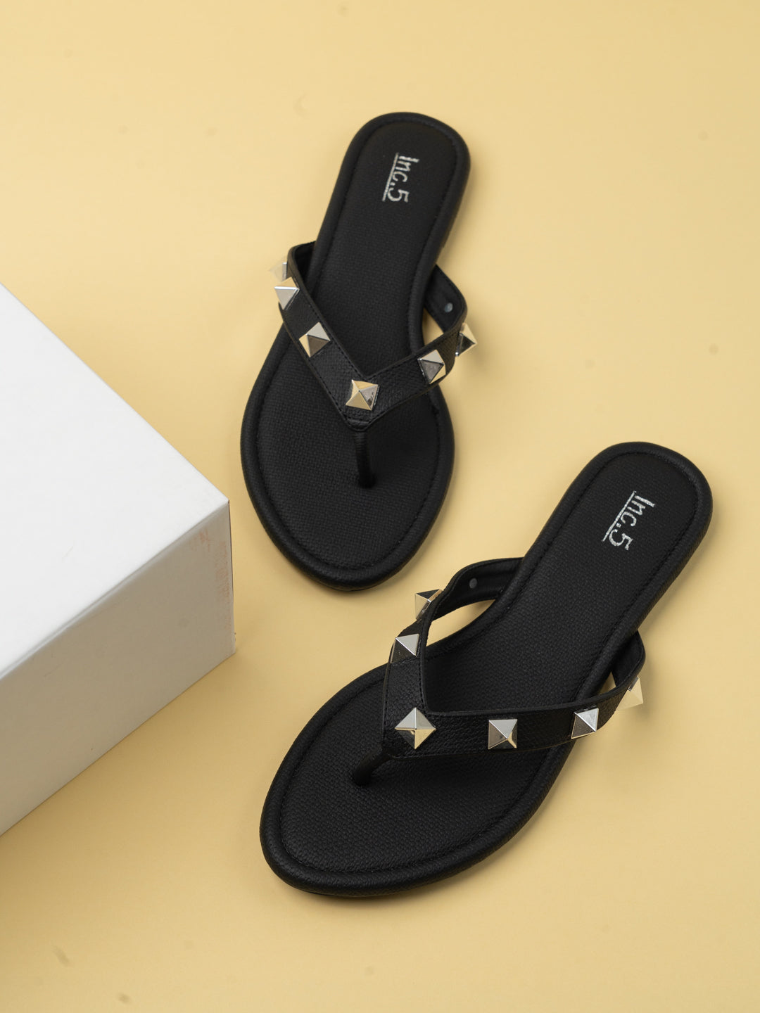 Women Black Casual T Strap Flat Sandal