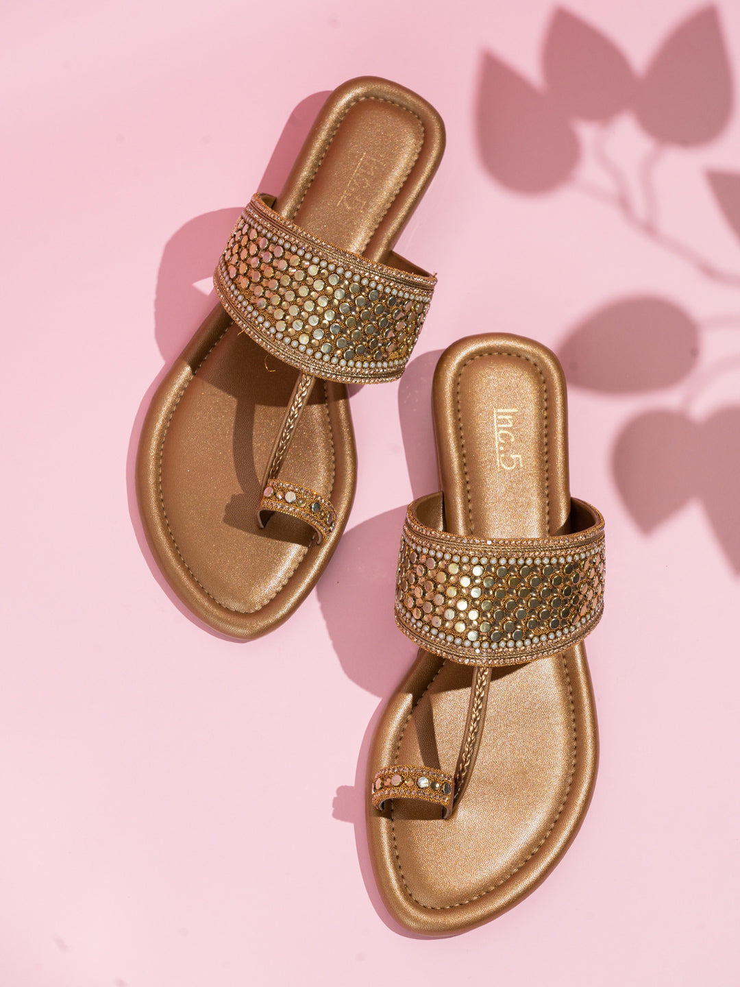 Womens Golden Ethnic Embellished One Toe Flat Slip-On Sandals