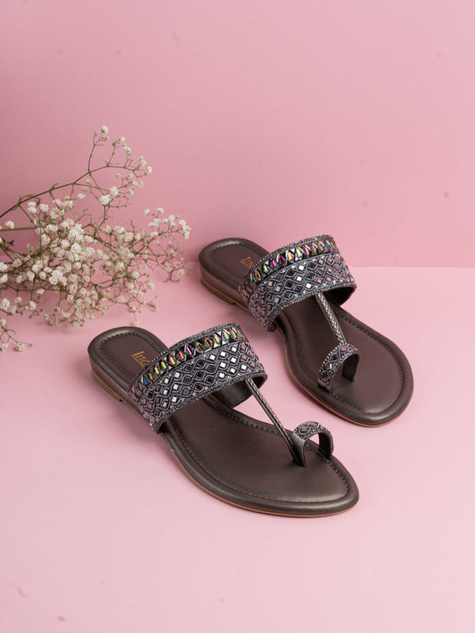 Women Pewter Casual One Toe Flat Sandal