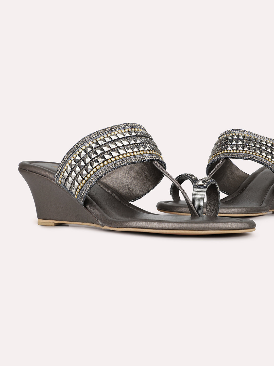 Women Pewter Casual One Toe Wedge Heel Sandal