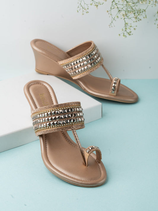 Women Rose Golden Casual One Toe Wedge Heel Sandal