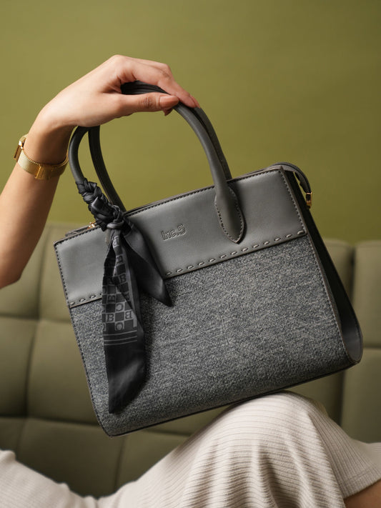 Women Casual Grey Textured Handbag With Zipper