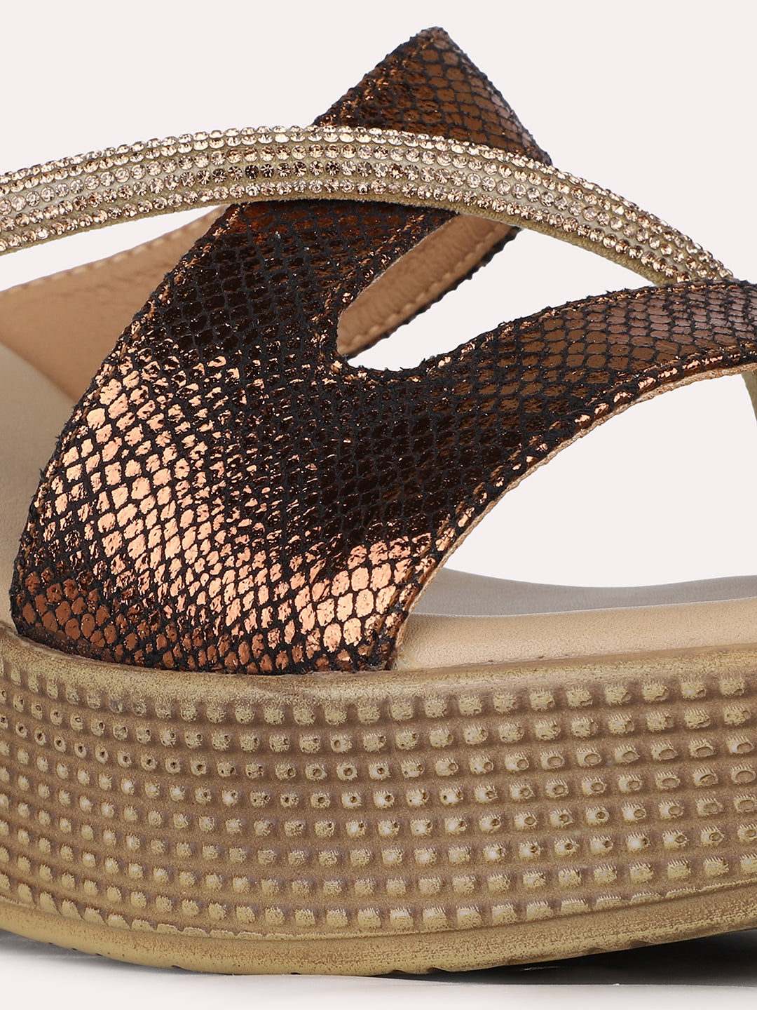 Womens Golden Party Wear Striped Round Toe Wedge Heels