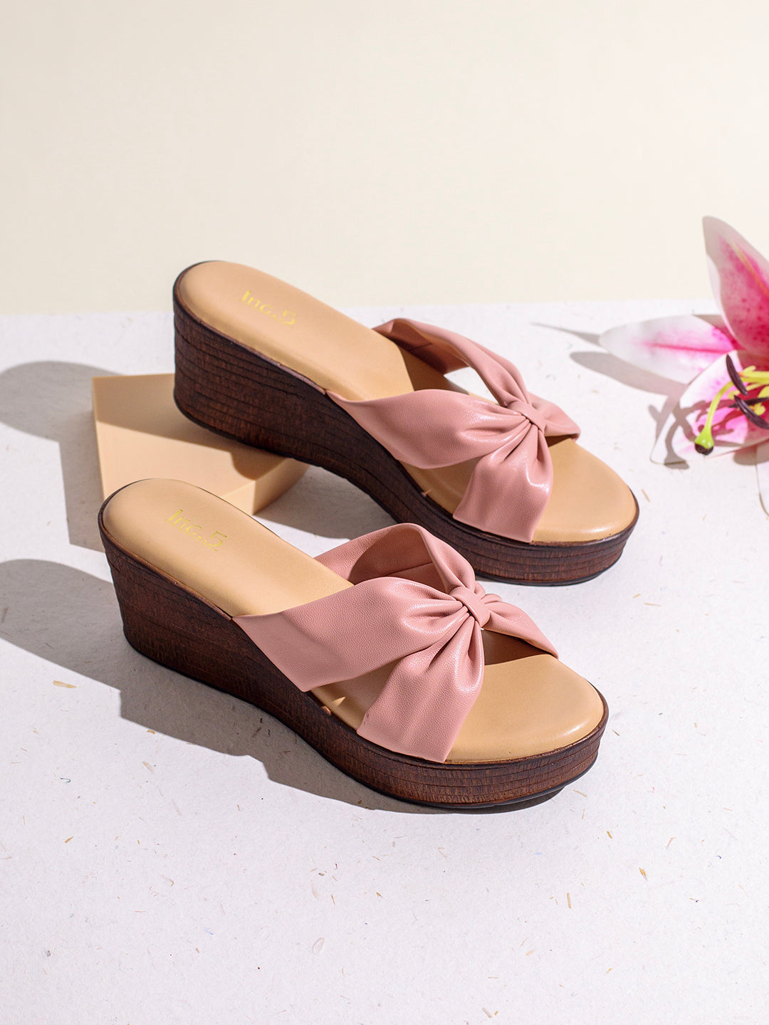 Womens Peach Party Wear Solid Round Toe Wedge Heel Sandals