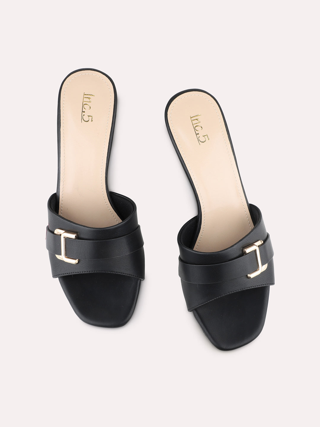 Womens Black Party Wear Solid Square Toe Block Heels