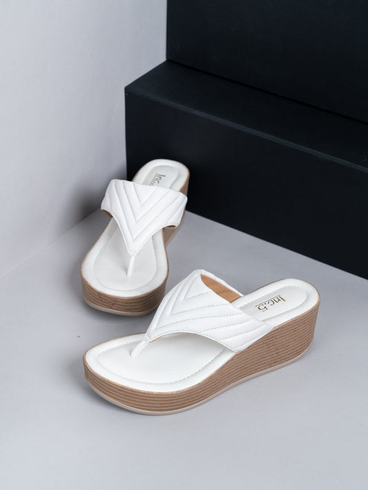 Womens White Party Wear Solid Round Toe Wedge Heel Sandals