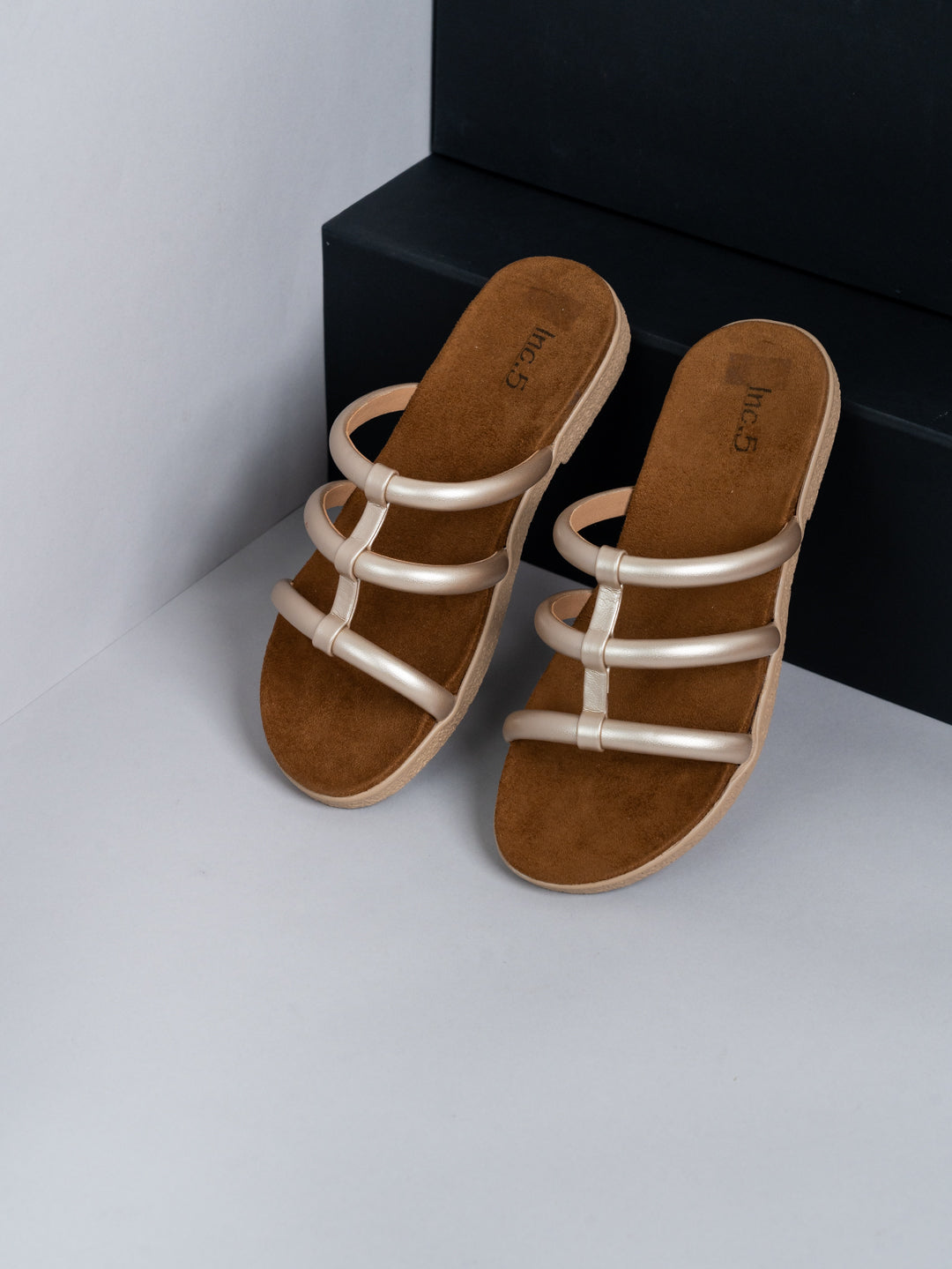 Womens Golden Casual Striped Open Toe Flat Slip-On Sandals