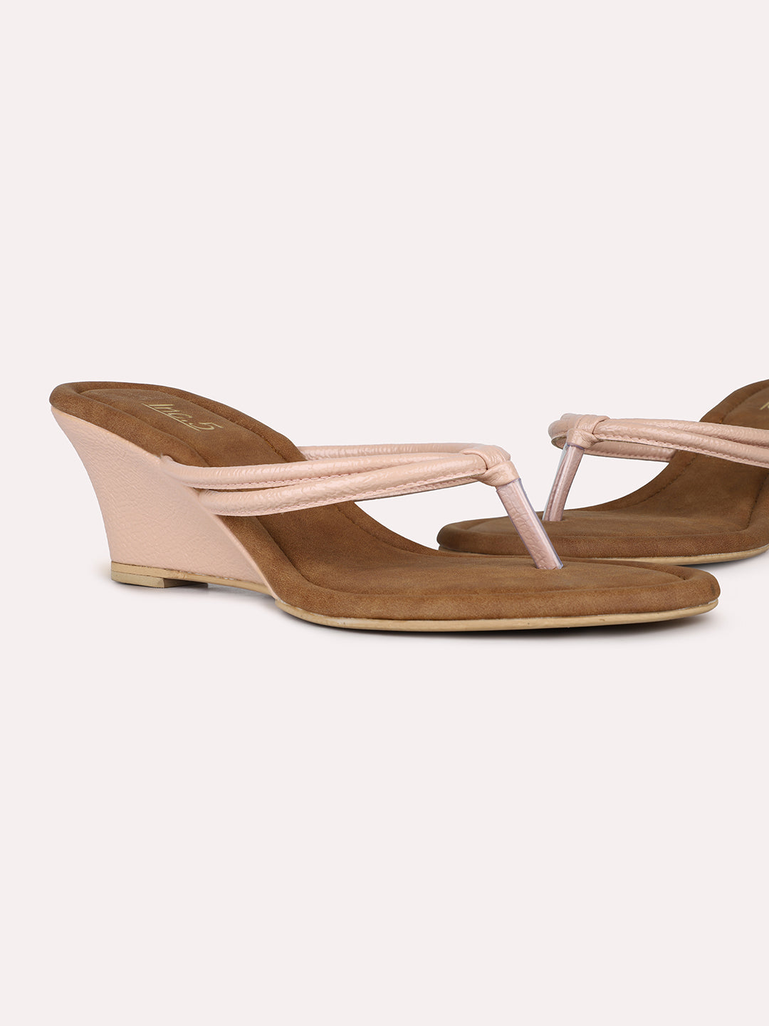 Womens Peach Party Wear Solid Round Toe Wedge Heels