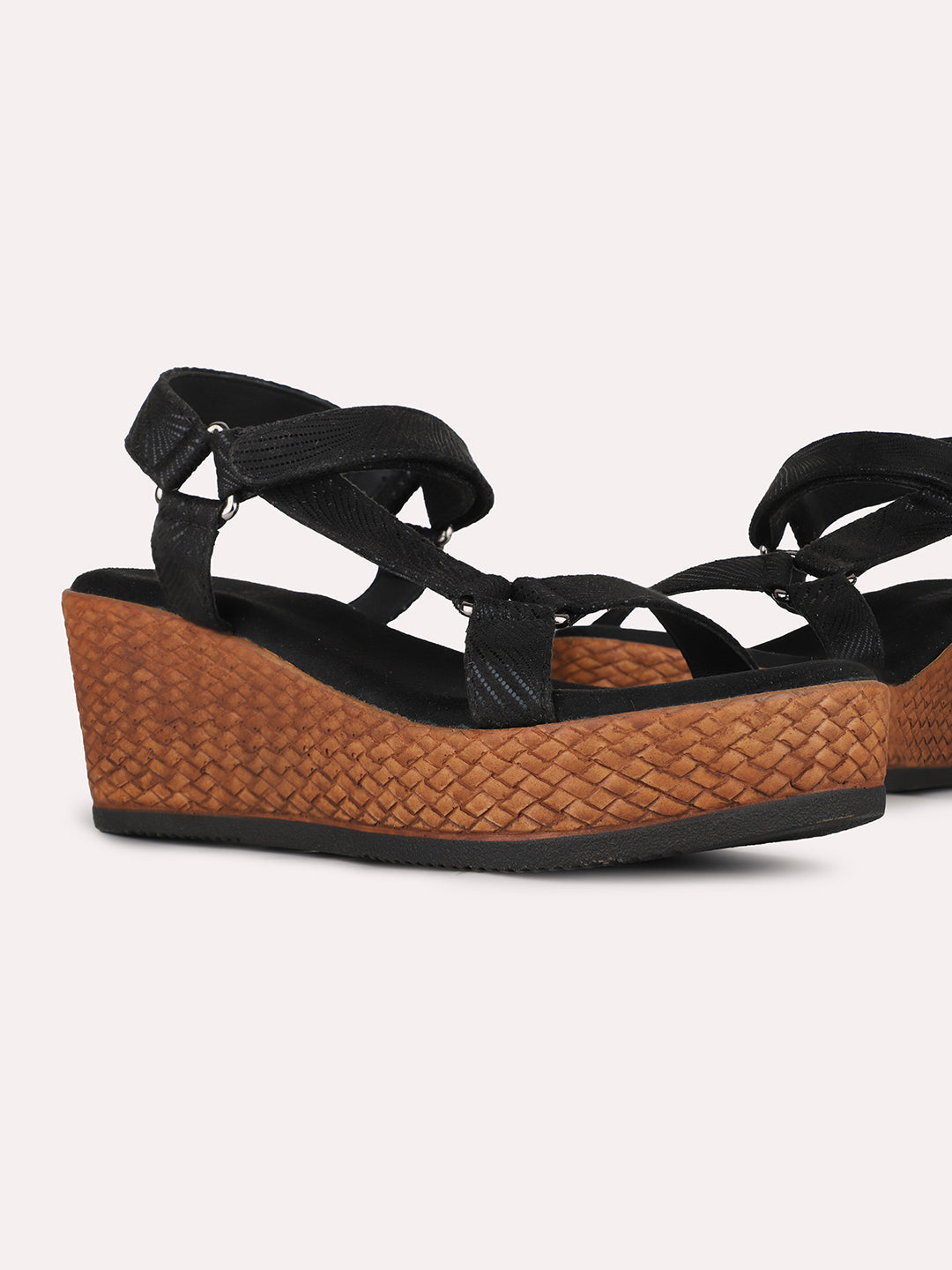 Womens Black Party Wear Solid Round Toe Wedge Heel Sandals