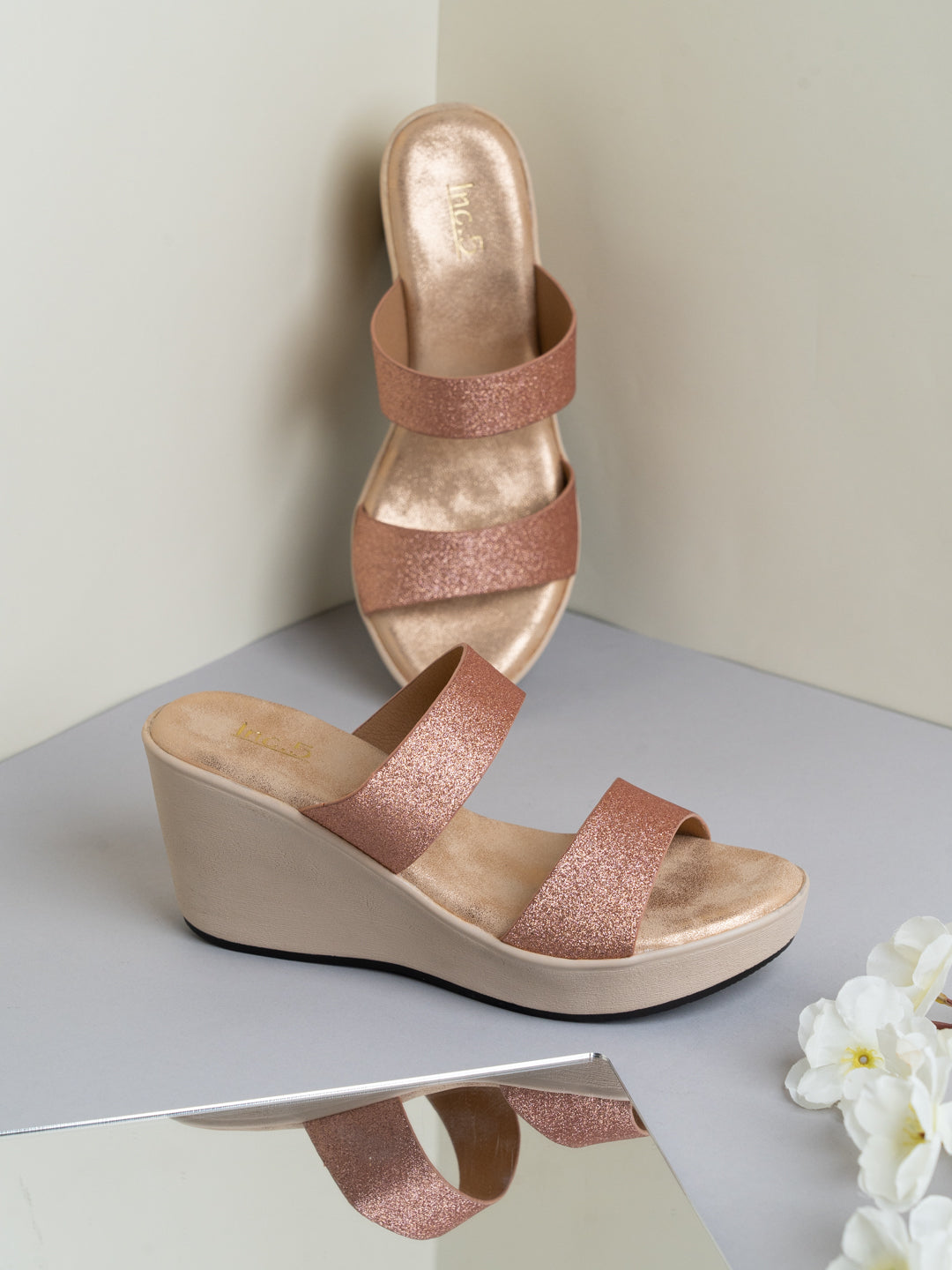 Womens Rose Gold Party Wear Solid Round Toe Wedge Heel Sandals