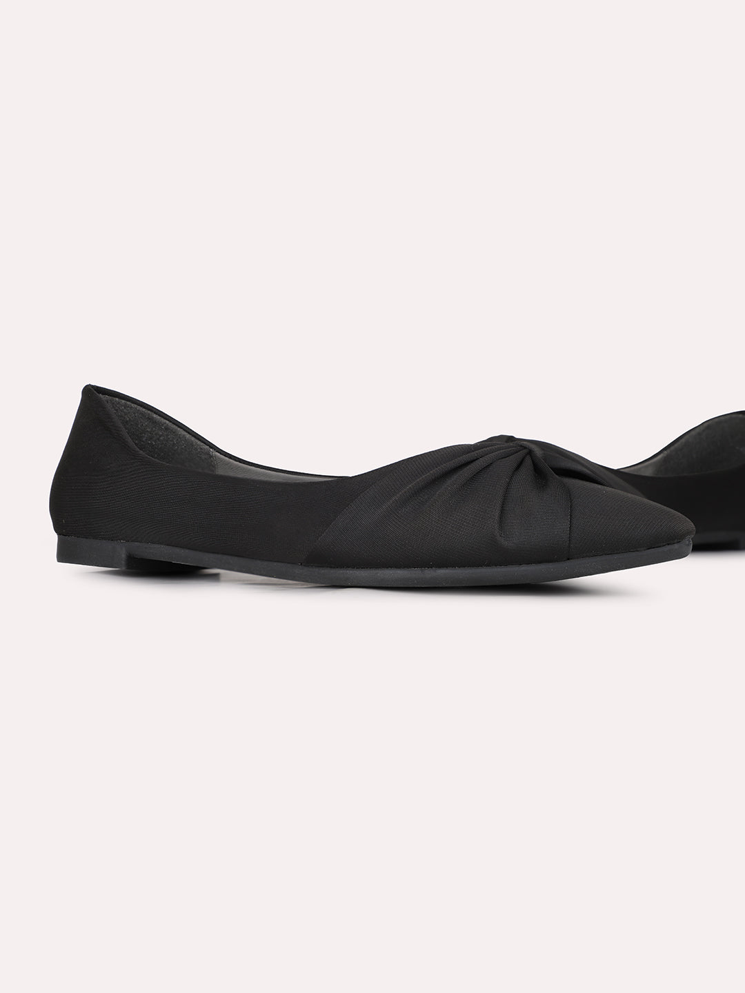 Womens Black Party Wear Solid Pointed Toe Ballerinas