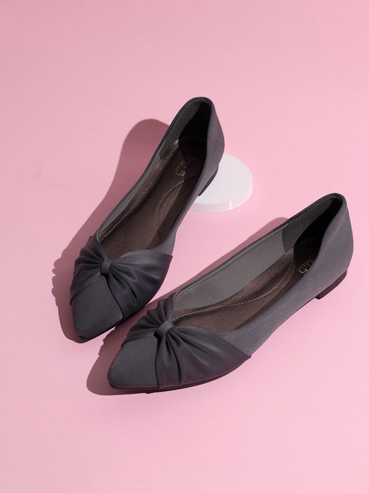 Womens Grey Party Wear Solid Pointed Toe Ballerinas