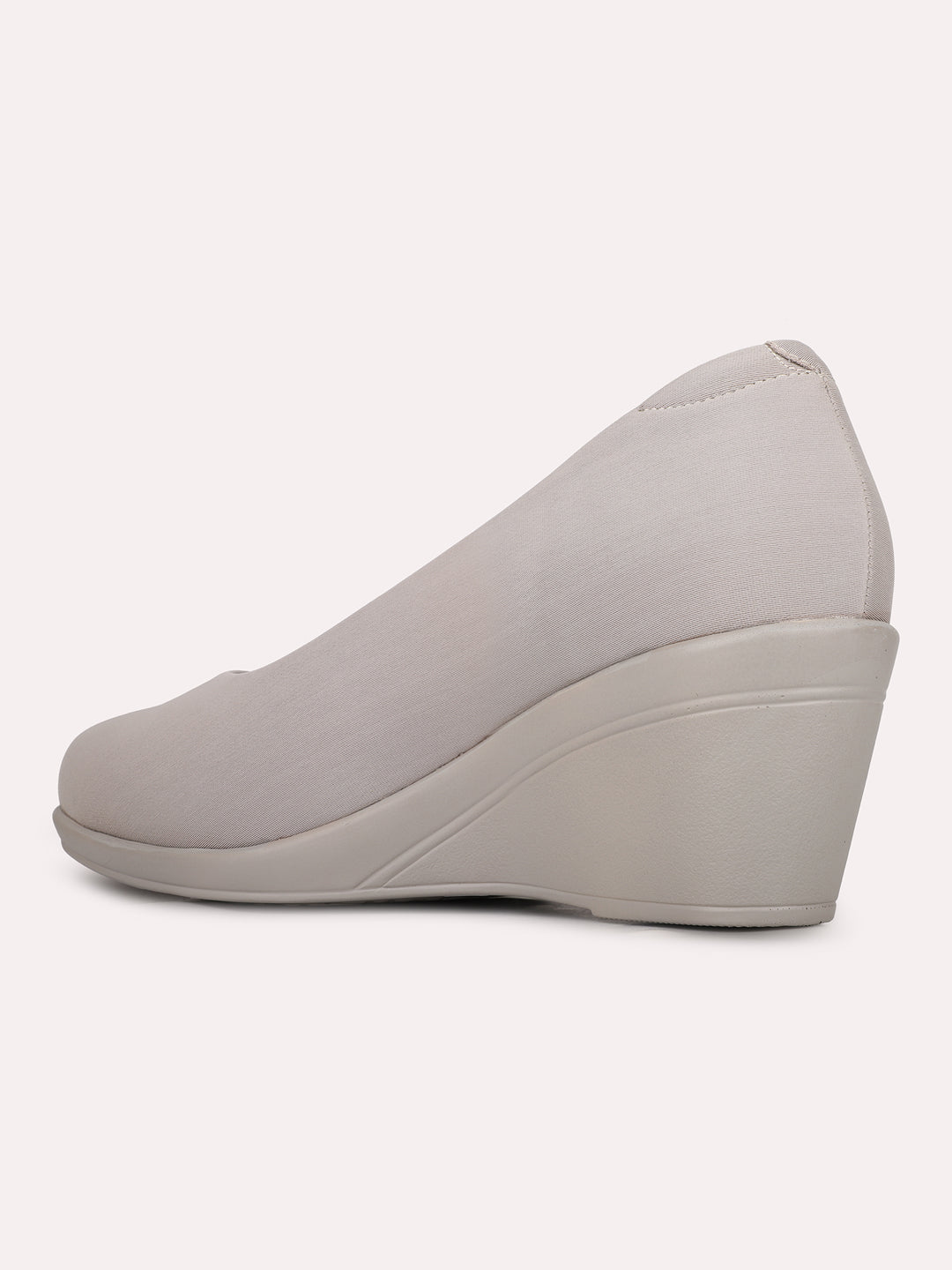 Womens Grey Party Wear Solid Round Toe Wedge Heel Pumps
