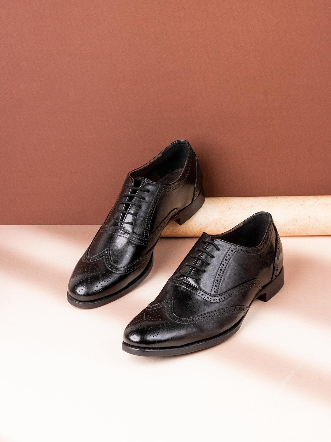 Mens Black Solid Formal Oxford Leather Brogue Shoes