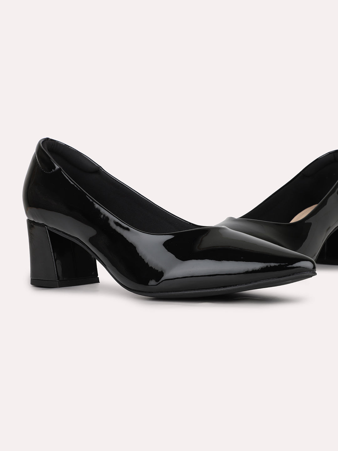 Womens Black Party Wear Solid Pointed Toe Heels