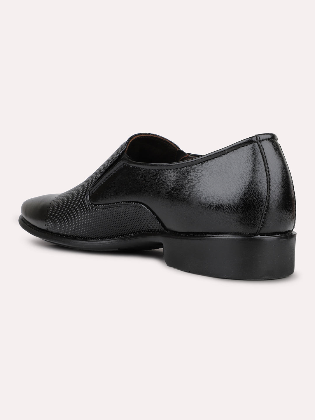 Mens Black Solid Pointed Toe Formal Leather Shoes