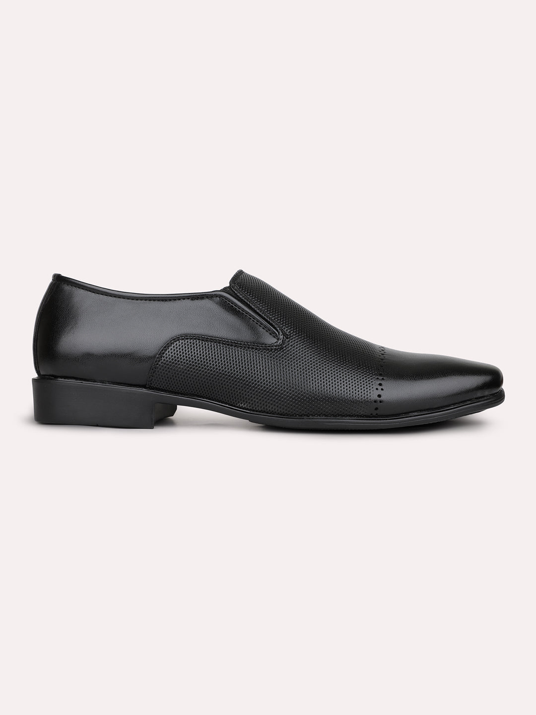 Mens Black Solid Pointed Toe Formal Leather Shoes