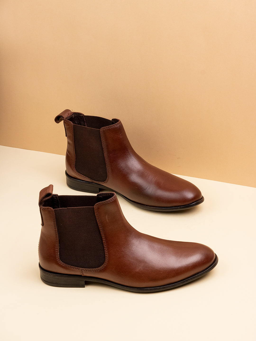 Mens Brown Solid Pointed Toe Boots