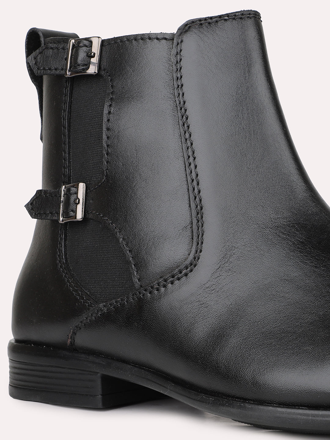 Mens Black Solid Pointed Toe Leather Boots