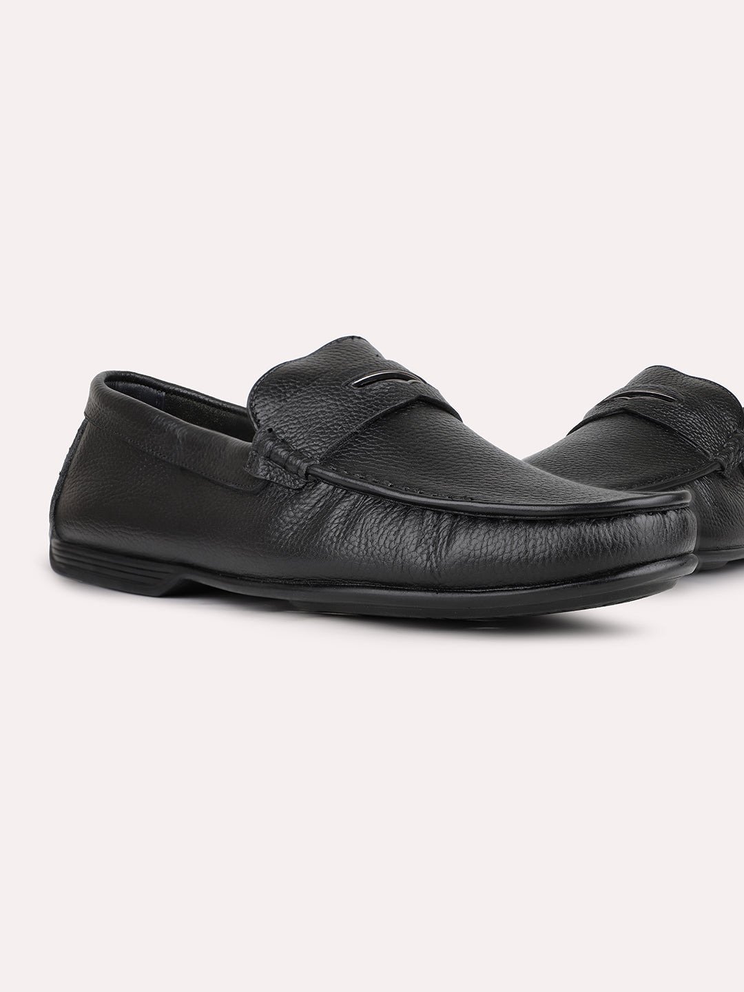 Mens Black Solid Round Toe Casual Loafer