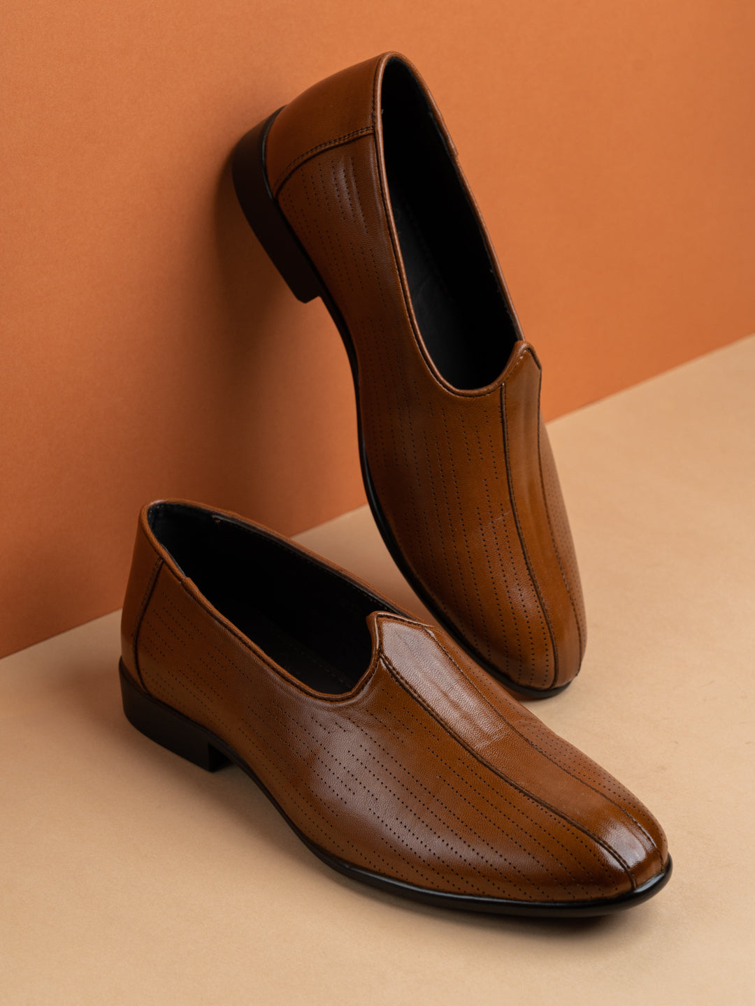 Mens Tan Embellished Round Toe Casual Loafer Shoes