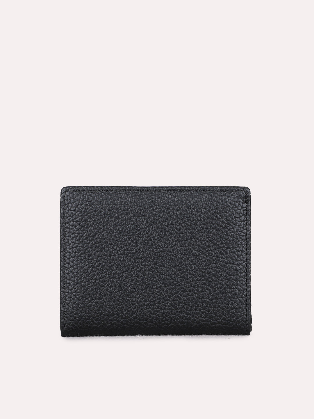 Women Black Textured Wallet With Magnet Lock For Casual