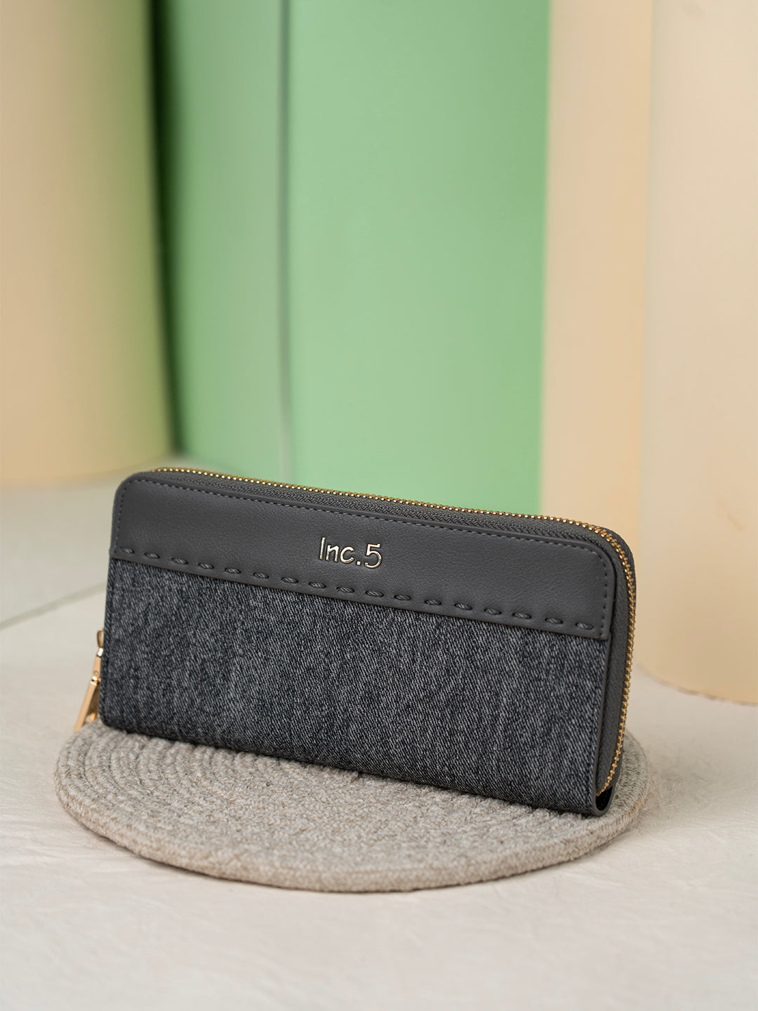 Womens Grey Casual Textured Wallet With Zip