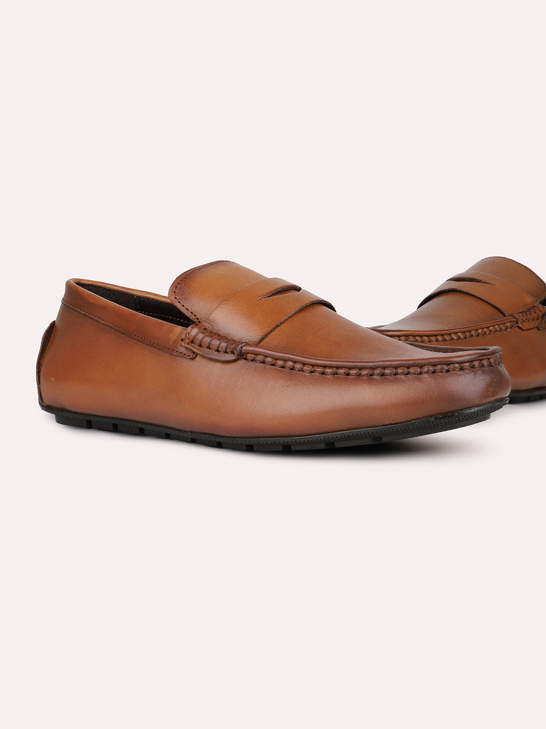 Mens Tan Solid Round Toe Casual Loafer Shoes