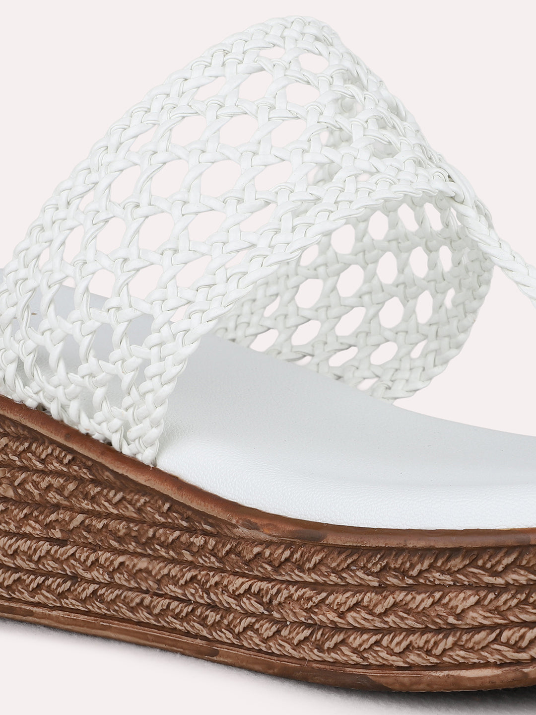 Womens White Party Wear Solid Round Toe Wedge Heel Sandals