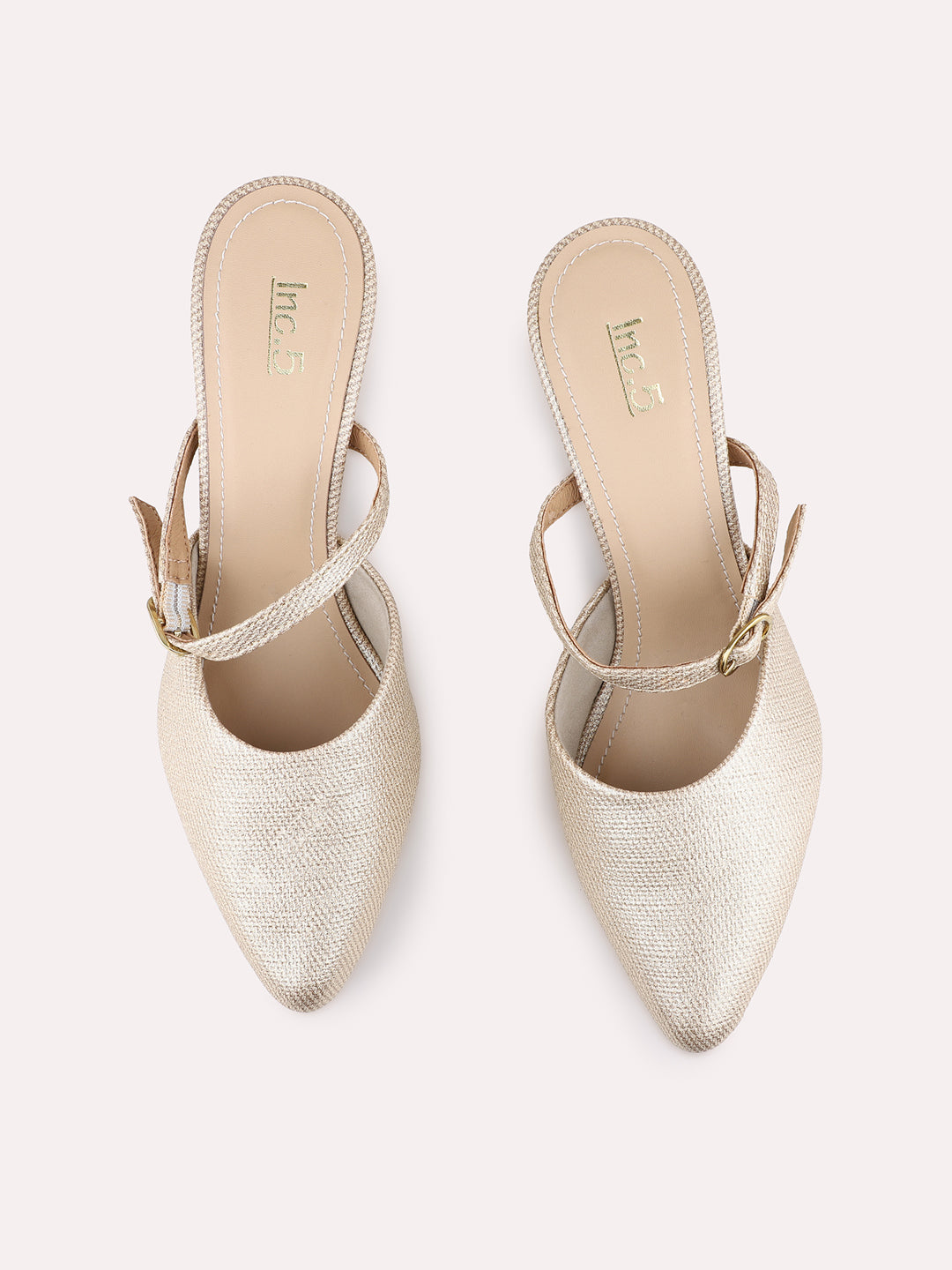 Womens Golden Party Wear Solid Pointed Toe Kitten Heel Mules