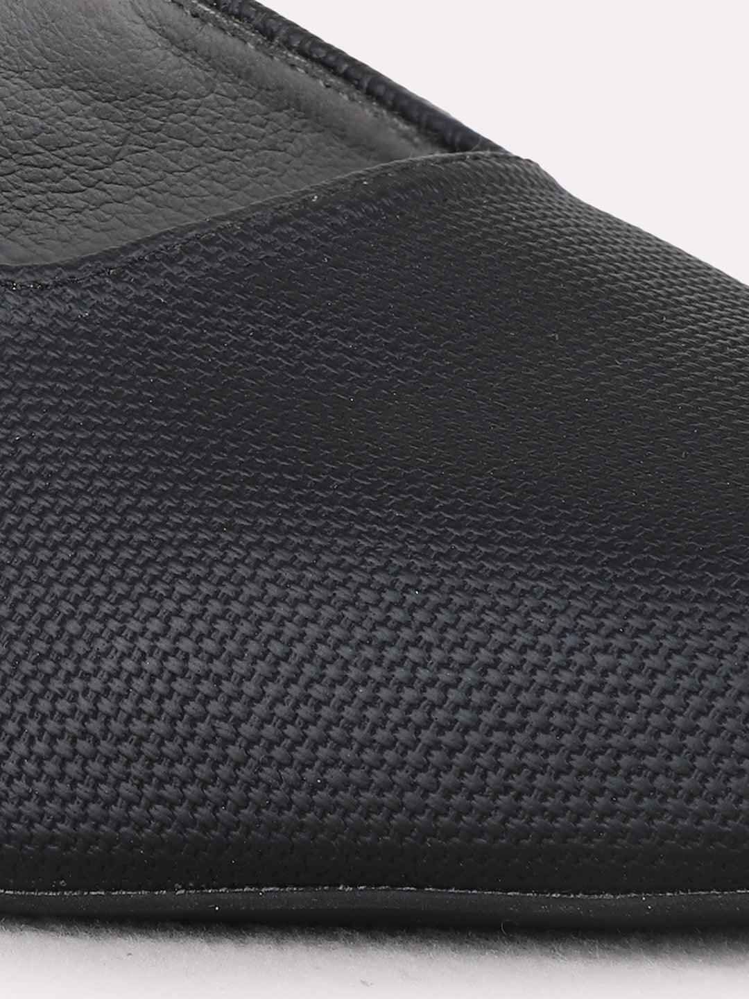 Womens Black Party Wear Solid Pointed Toe Kitten Heel Mules