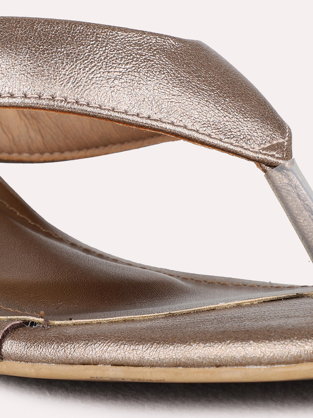 Womens Golden Party Wear Solid Square Toe Block Heel Sandals