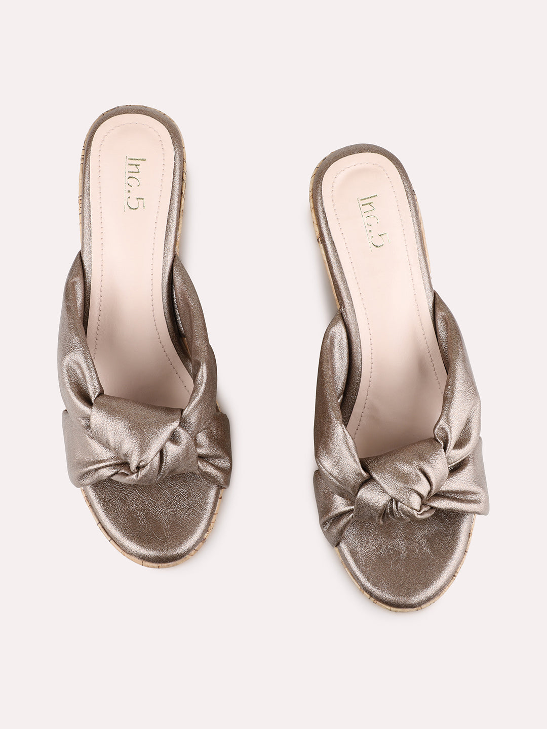 Womens Golden Party Wear Solid Round Toe Wedge Heel Sandals