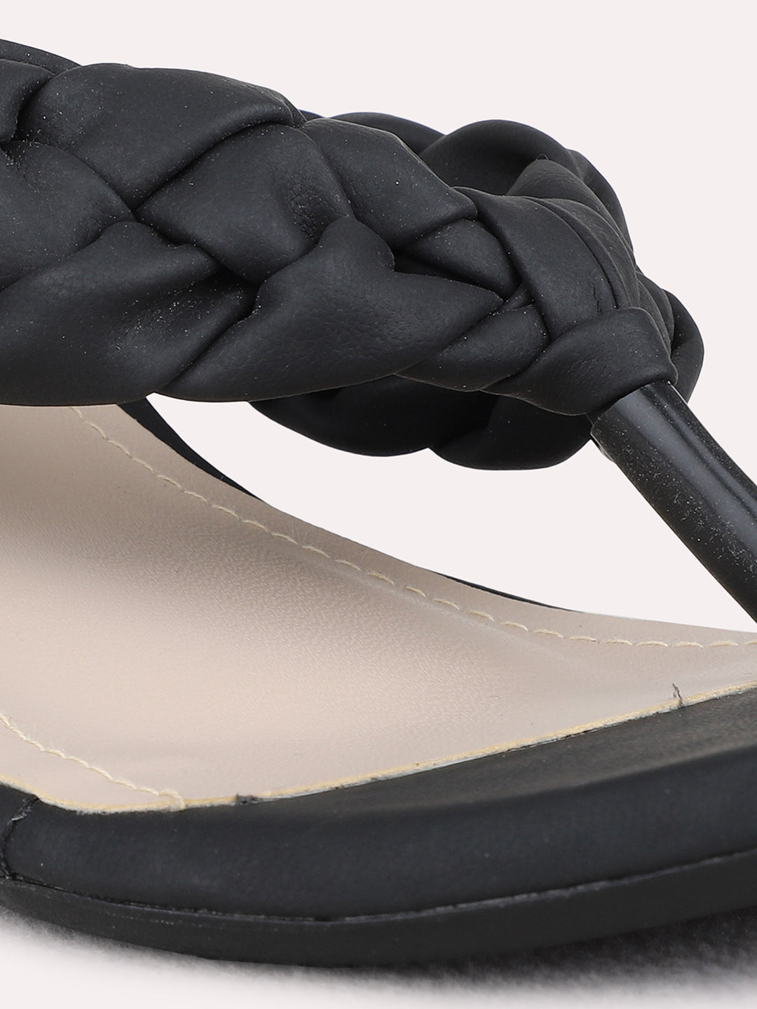 Womens Black Party Wear Solid Round Toe Kitten Heel Sandals