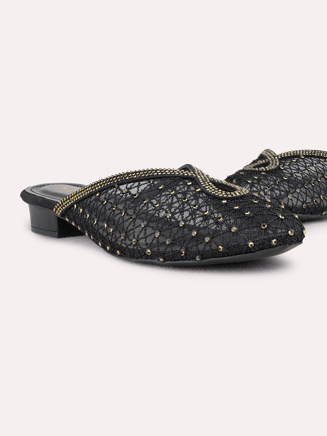 Womens Black Party Wear Solid Pattern One Toe Flats Mules Sandals