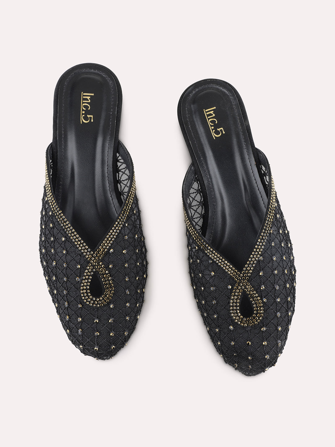 Womens Black Party Wear Solid Pattern One Toe Flats Mules