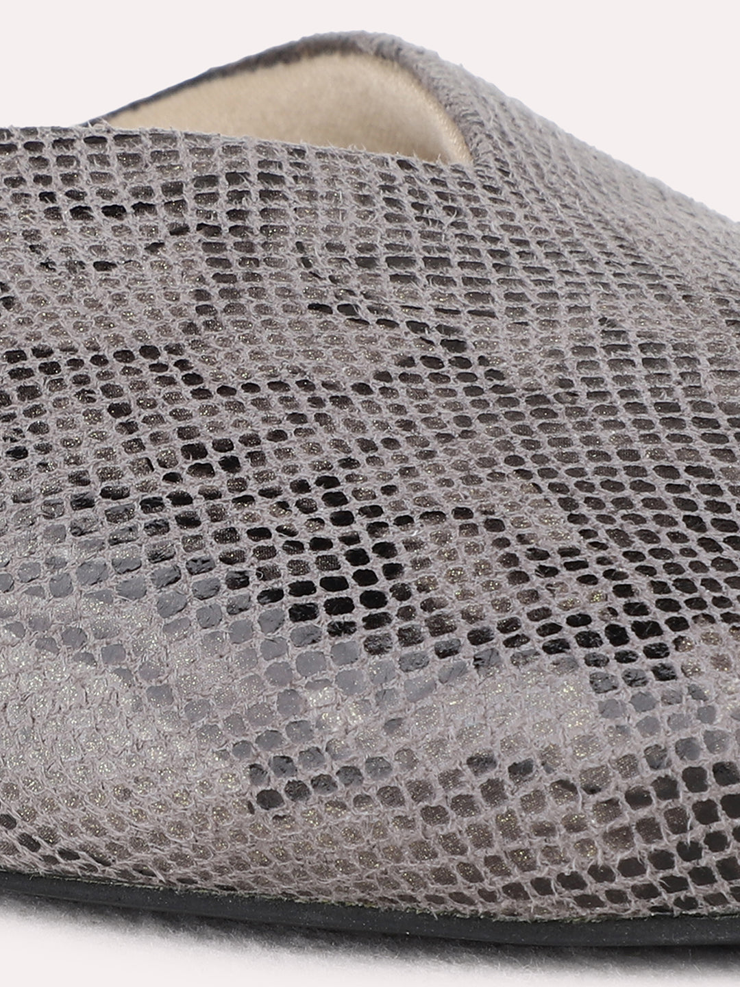 Womens Grey Party Wear Printed Pointed Toe Block Heel Mules