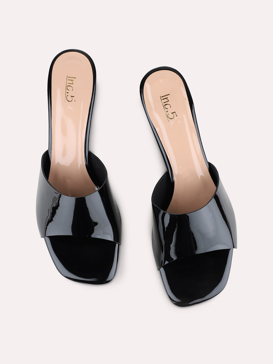 Womens Black Party Wear Solid Square Toe Block Heel Sandals