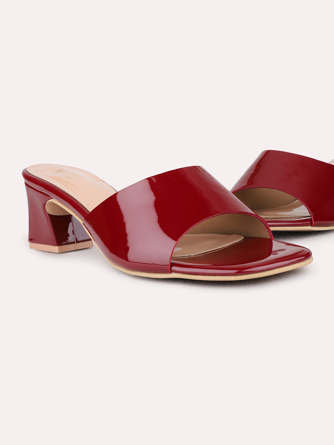 Womens Maroon Party Wear Solid Square Toe Block Heel Sandals