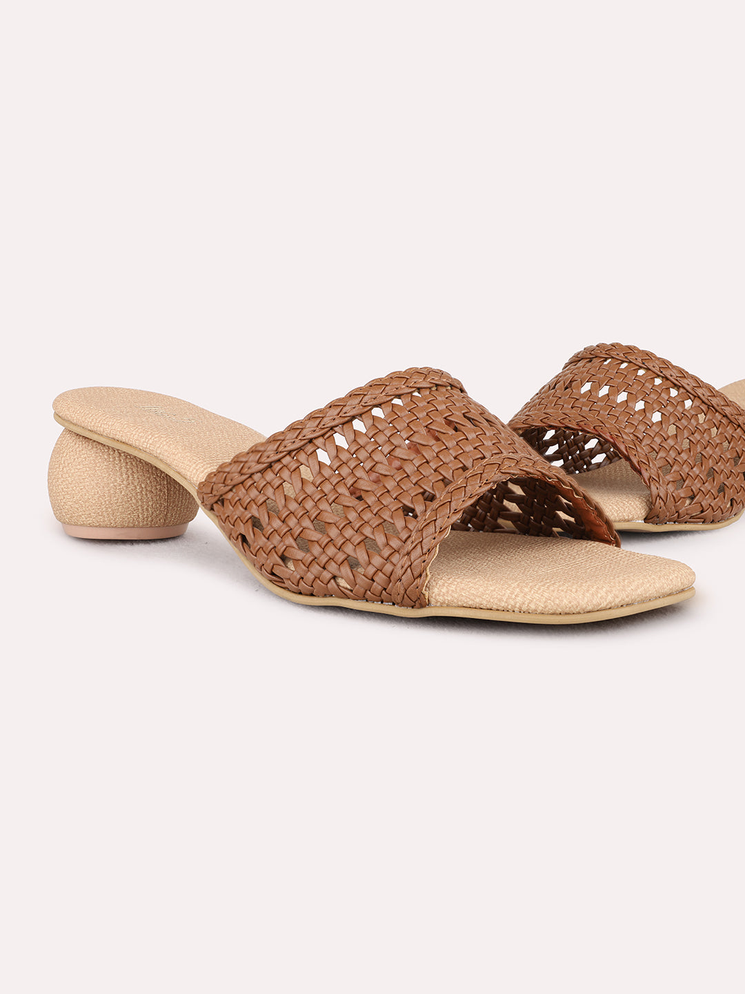 Womens Tan Party Wear Solid Square Toe Block Heel Sandals