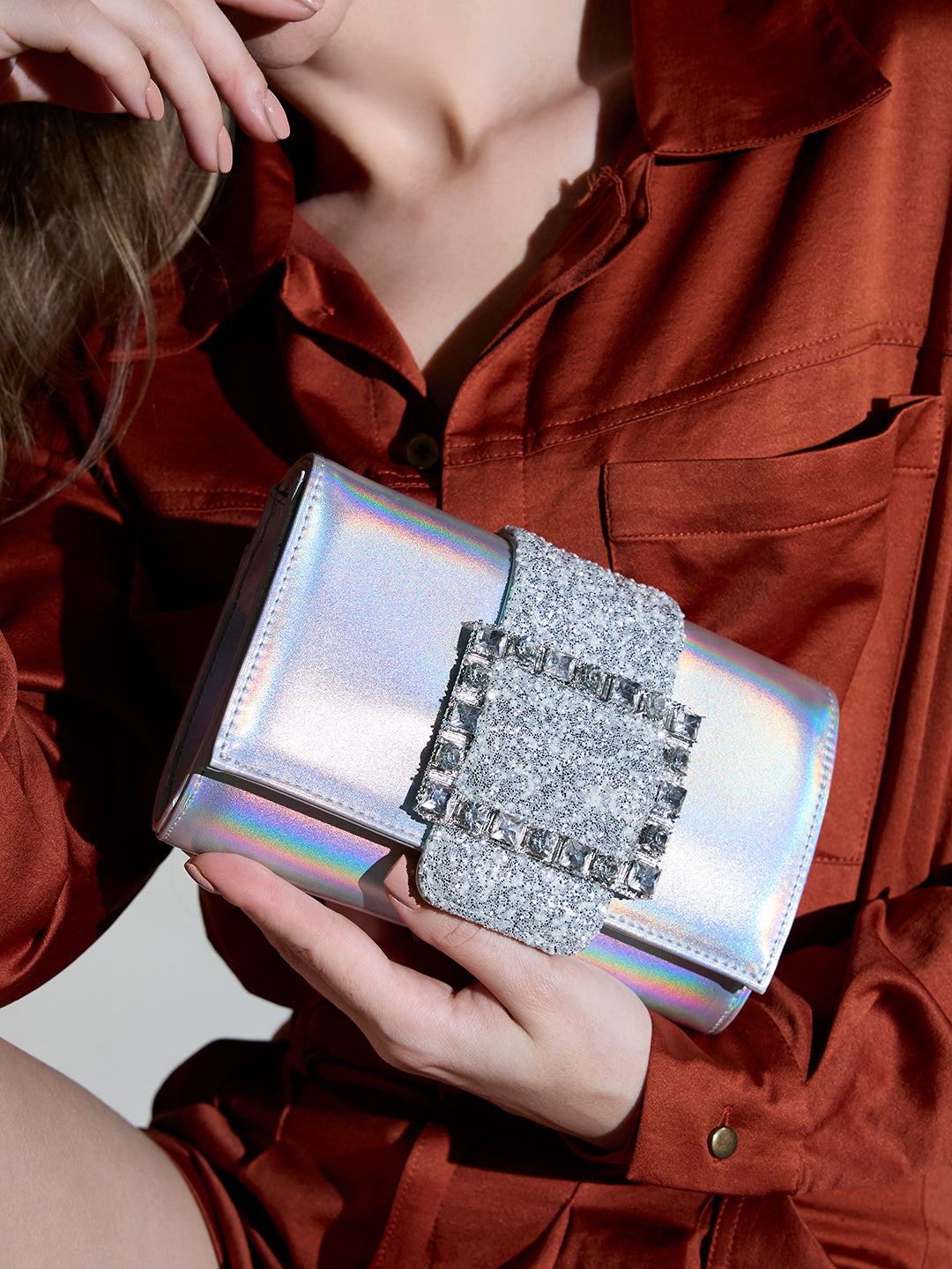 Womens Silver Fashion Bags With Magnet Lock For Party Use