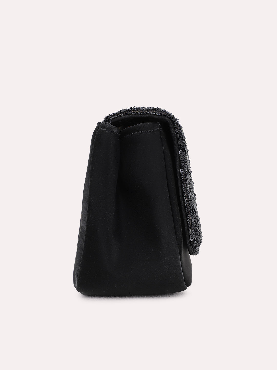 Womens Black Clutches With Magnet Lock For Party Use