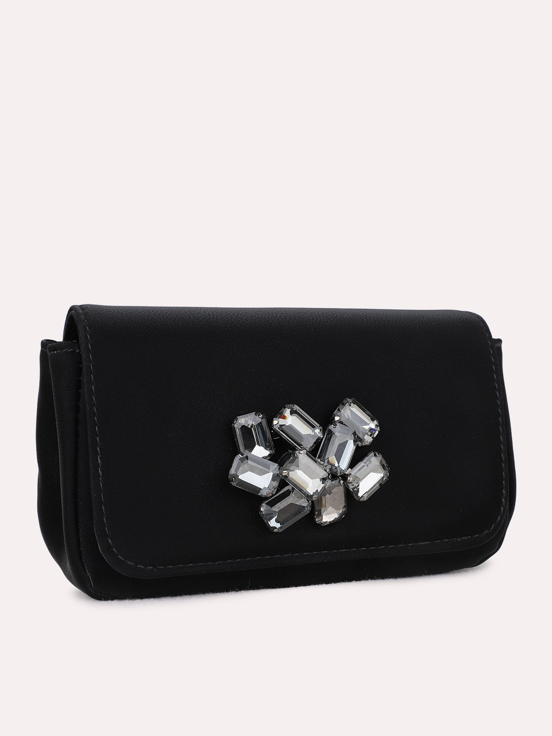 Womens Black Clutches With Magnet Lock For Party Use