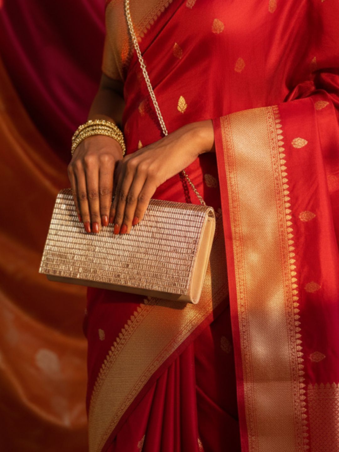 Women Golden Embellished Clutch Bag With Zip Lock For Party