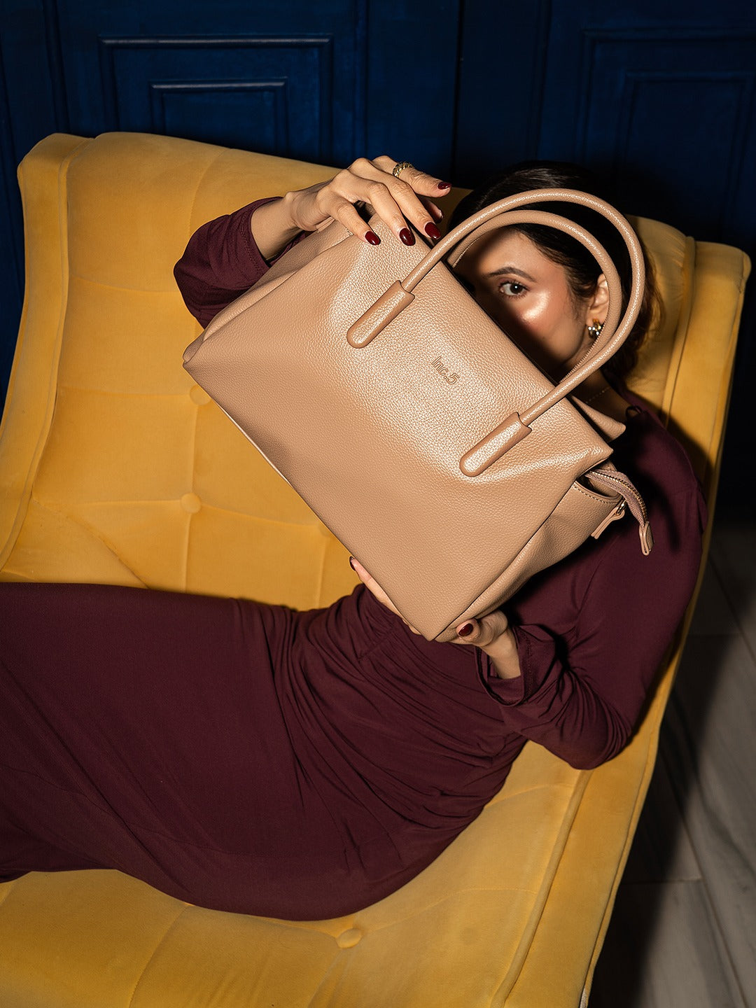 Womens Beige Casual Textured Handbag With Zipper