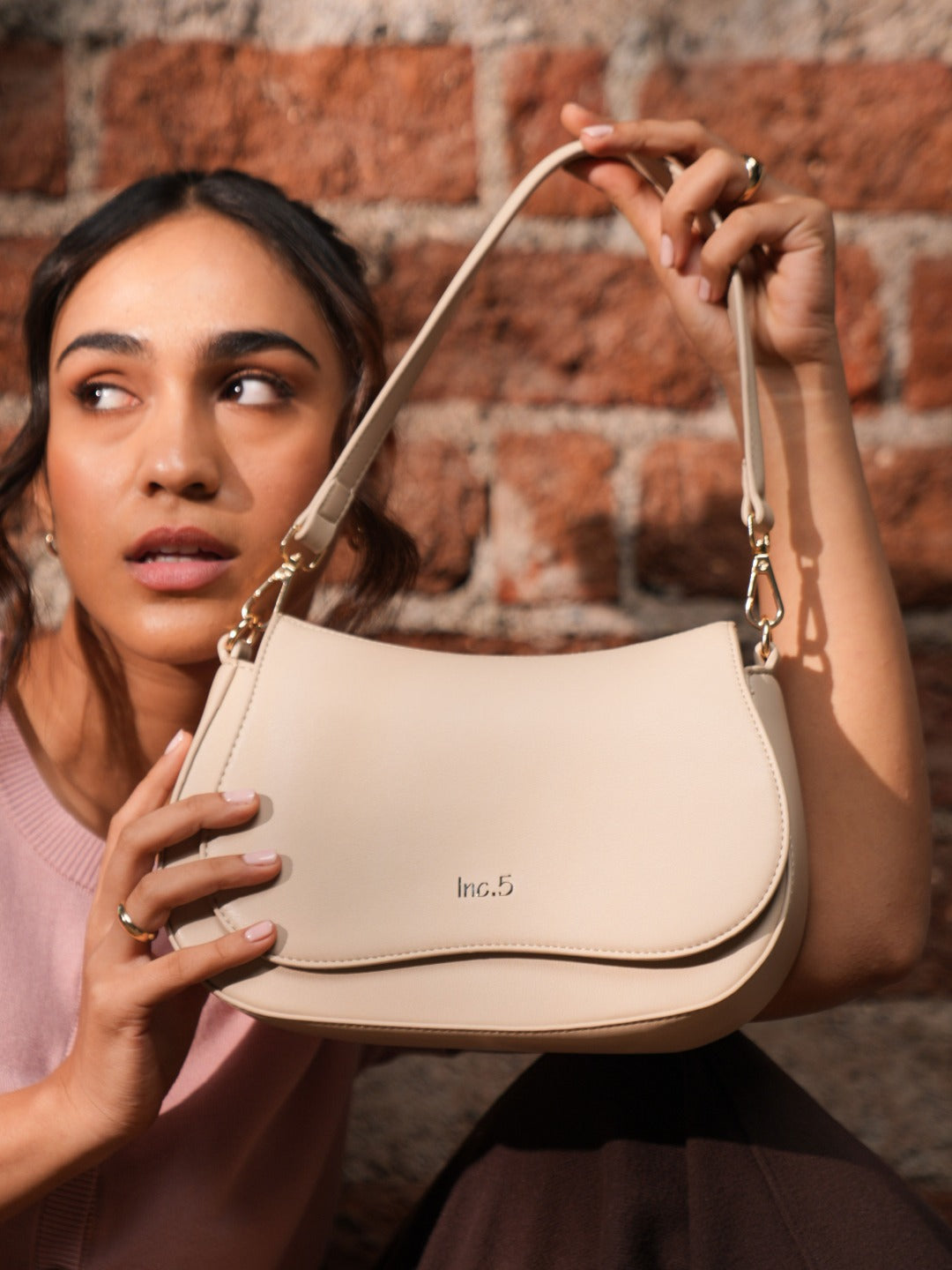 Womens Cream Party Solid Handbag With Magnet Lock