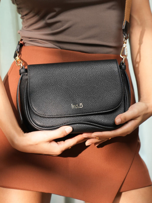 Womens Black Party Textured Sling Bag With Magnet Lock